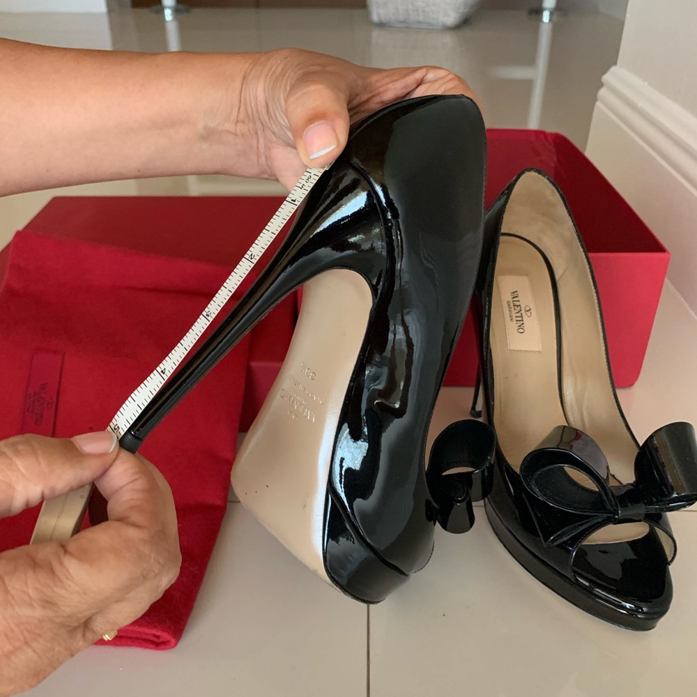 Designer shoes - Picture 5 of 5